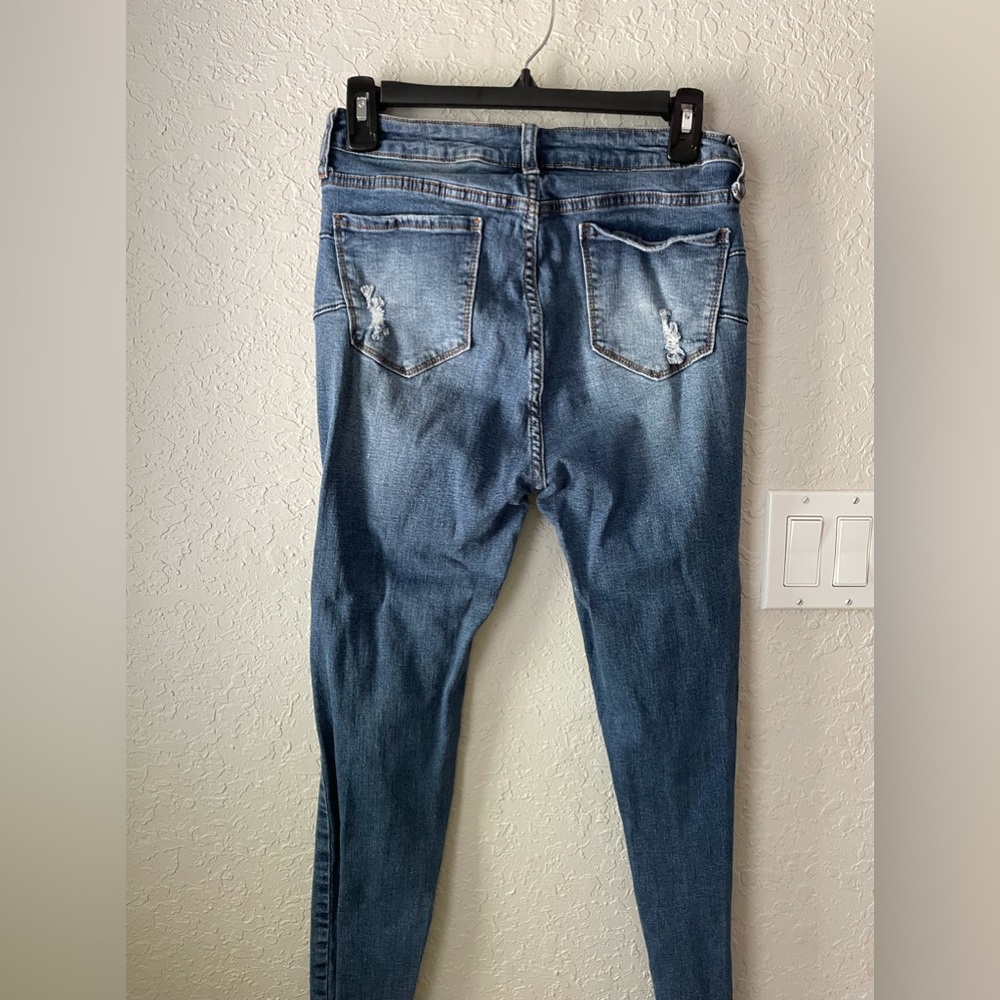 Alright condition - Picture 2 of 3